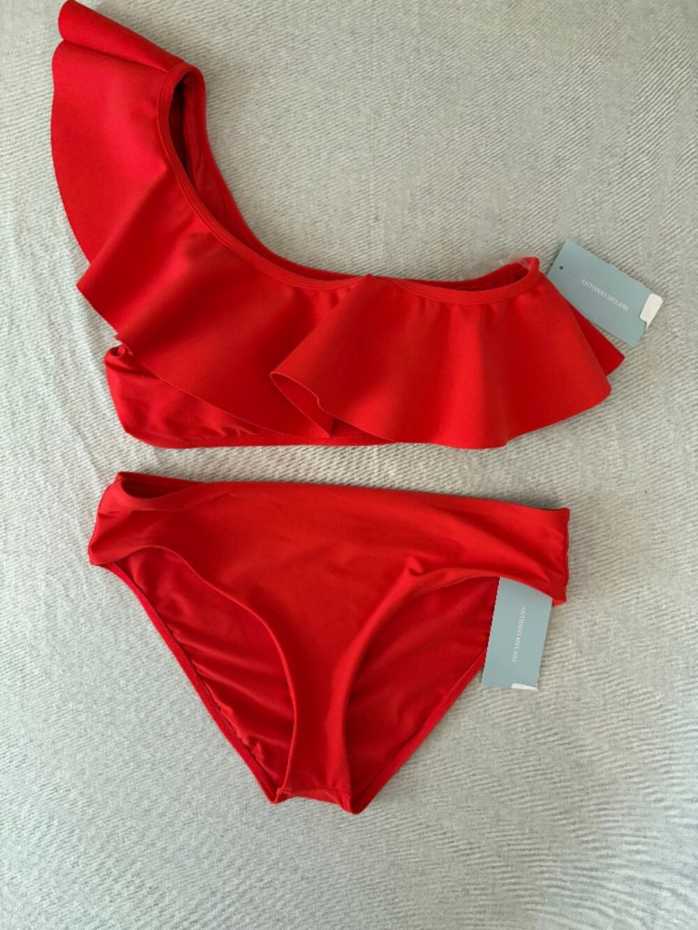 NWT Antonio Melani Red One Shoulder Ruffle Bikini Resort Beach Set L